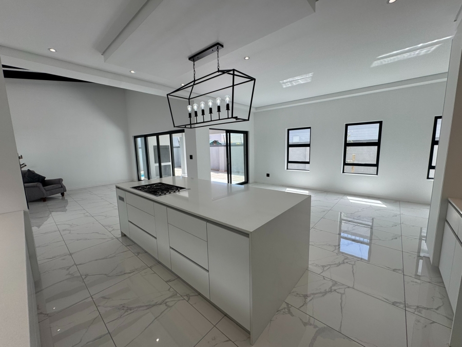 3 Bedroom Property for Sale in Sandown Western Cape